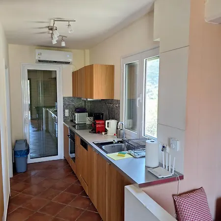 Ferienhaus Beachfront Galazio