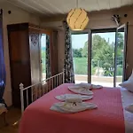 Prázdninový dům Beachfront Galazio